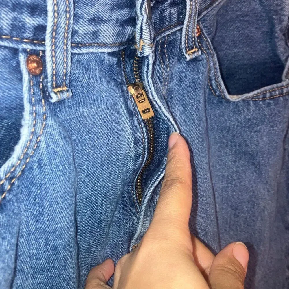 Levis 100% cotton